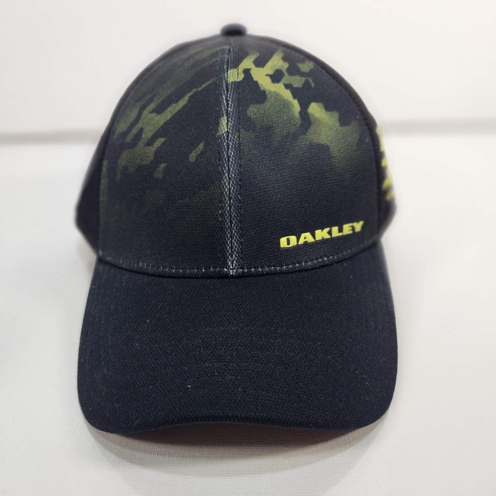 Oakley Camo Flex Cap Size L/XL Hydrotix